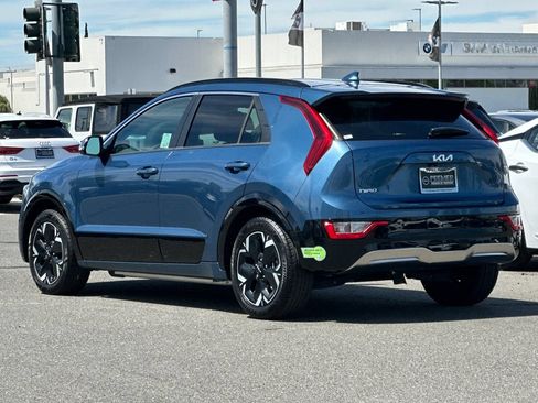 Used 2023 Kia Niro Wind FWD image 6