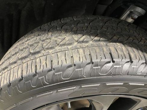 Used 2021 Dodge Durango GT image 38