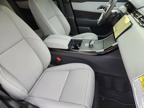 New 2026 Land Rover Range Rover Velar Dynamic SE AWD/4WD image 9