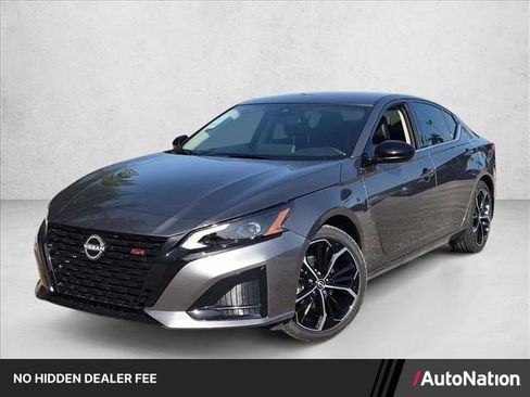 New 2026 Nissan Altima 2.5 SR FWD image 1