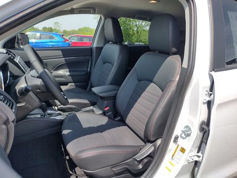 New 2026 Mitsubishi Outlander Sport SE AWD/4WD image 6