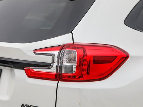 Used 2023 Subaru Ascent Onyx Edition Limited AWD/4WD image 9