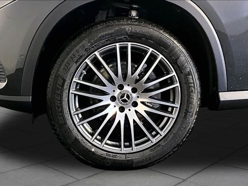 New 2026 Mercedes-Benz GLC 300 4MATIC image 17
