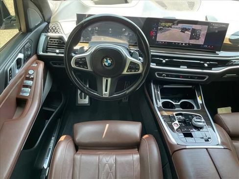 Used 2024 BMW X7 M60i w/ Executive Package AWD/4WD image 3
