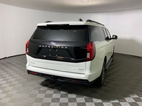 New 2026 Ford Expedition Max Active image 9