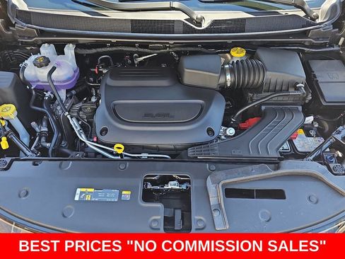 New 2027 Chrysler Pacifica Select FWD image 33