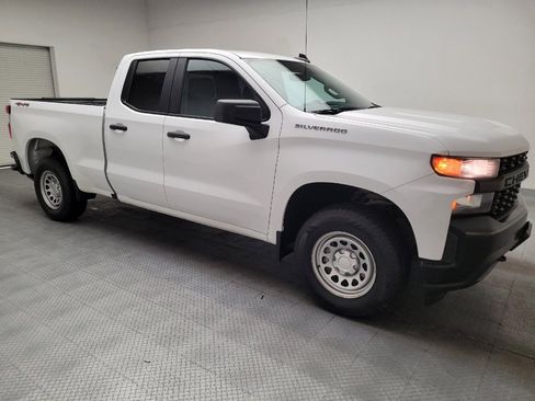 Used 2020 Chevrolet Silverado 1500 W/T w/ WT Fleet Convenience Package AWD/4WD image 11