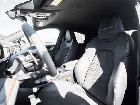 Used 2024 Porsche Cayenne Turbo GT image 46