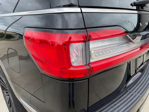 Used 2018 Lincoln Navigator L Reserve w/ Technology Package AWD/4WD image 74
