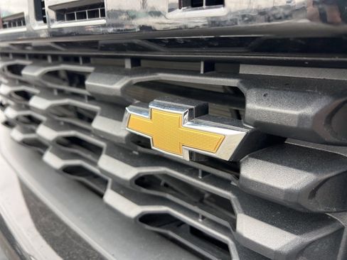 Used 2020 Chevrolet Silverado 1500 Custom w/ Custom Value Package image 27