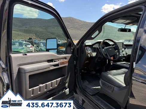 Used 2015 Ford F350 Platinum w/ FX4 Off-Road Package AWD/4WD image 14