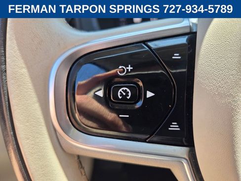 Certified 2023 Volvo XC60 B5 Core AWD/4WD image 32