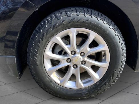 Used 2019 Chevrolet Equinox LT image 10
