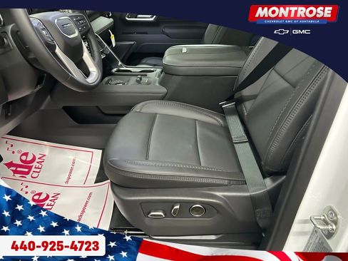 New 2026 GMC Sierra 3500 Denali w/ Denali Reserve Package image 11