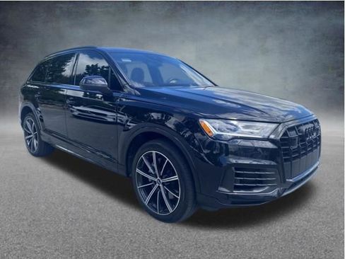 Used 2021 Audi Q7 3.0T Premium Plus AWD/4WD image 1