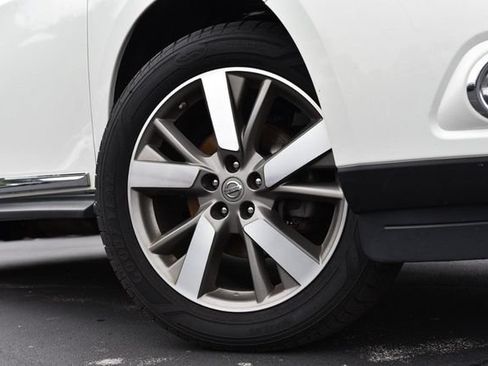 Used 2014 Nissan Pathfinder Platinum w/ Platinum Premium Package AWD/4WD image 3