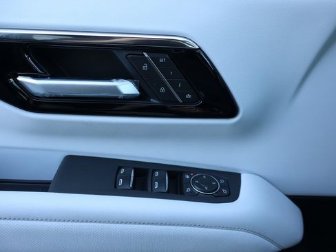 New 2026 Chevrolet Tahoe Premier image 19