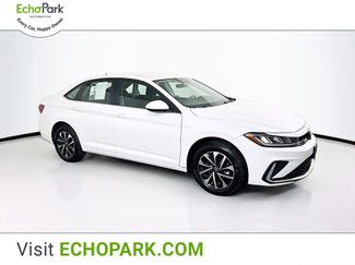Used 2025 Volkswagen Jetta S image 1