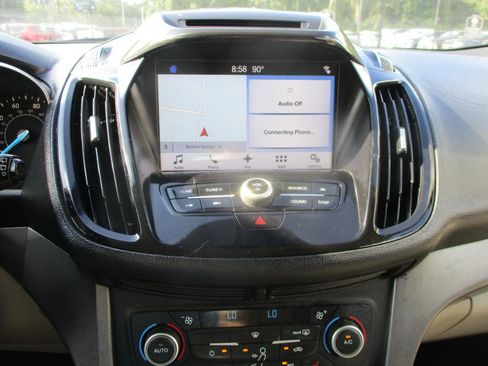 Used 2018 Ford Escape SEL FWD image 17