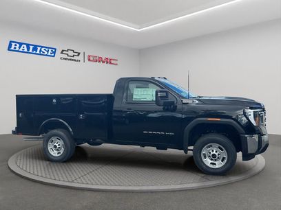 New 2025 GMC Sierra 2500 Pro w/ Convenience Package