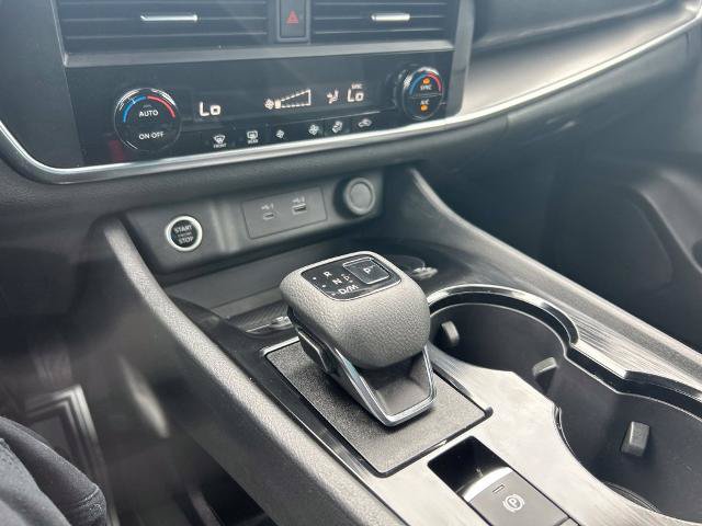 Certified 2023 Nissan Rogue SV AWD/4WD image 18