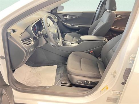 Certified 2024 Chevrolet Malibu LT image 14
