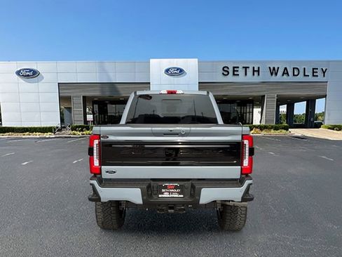 Used 2026 Ford F250 Platinum AWD/4WD image 6