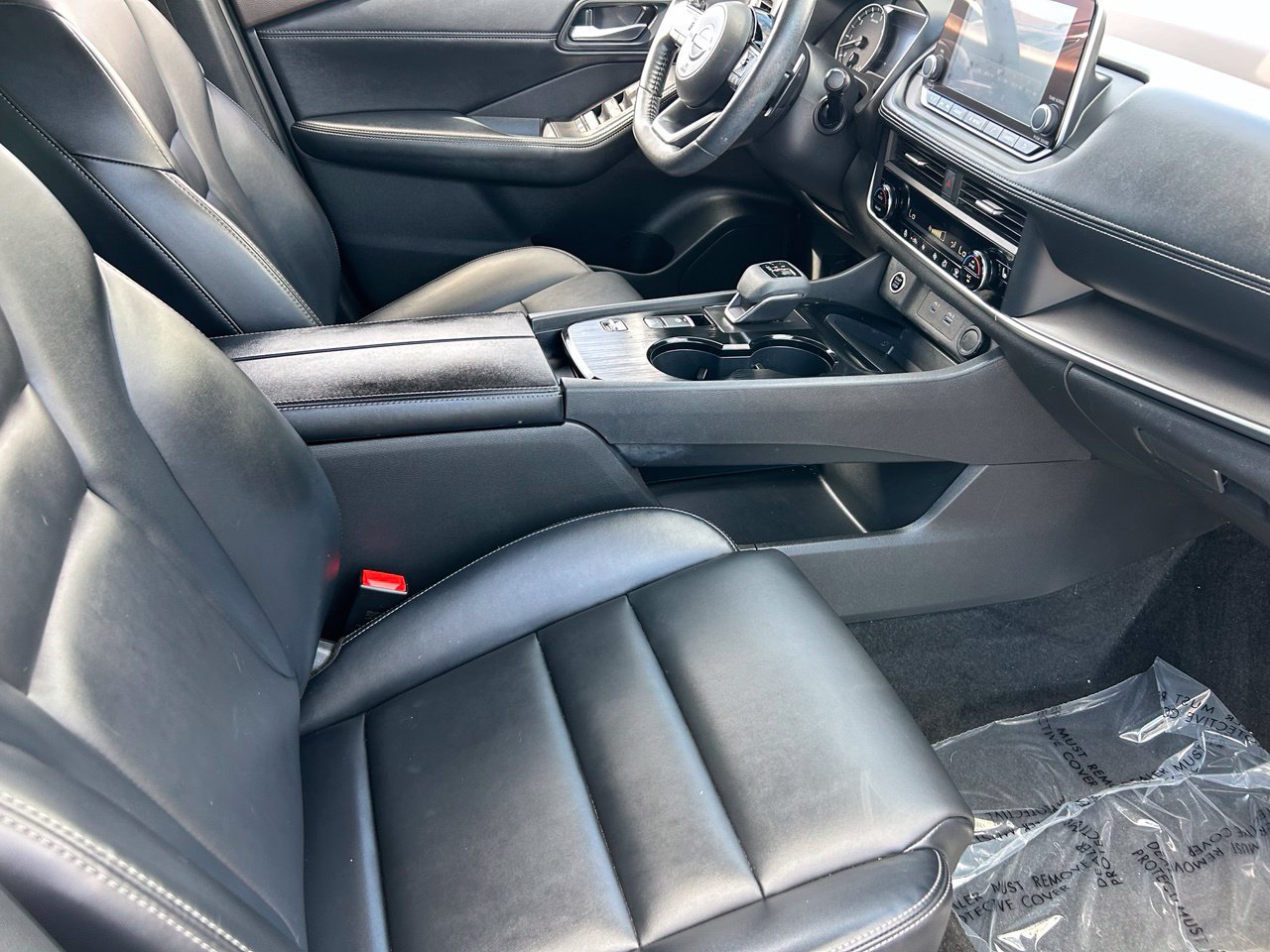 Certified 2023 Nissan Rogue SV w/ SV Premium B Package FWD image 12