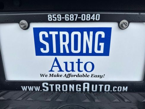 Used 2024 Nissan Titan PRO-4X w/ Pro-4x Convenience Package AWD/4WD image 21