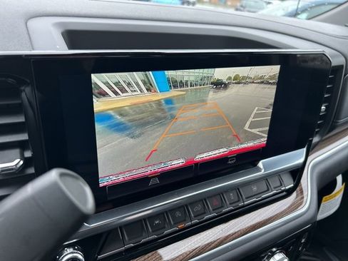 New 2026 GMC Sierra 1500 Elevation image 19