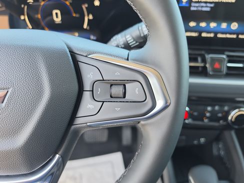 New 2026 Chevrolet TrailBlazer LT w/ LT Cold Weather Package FWD image 33