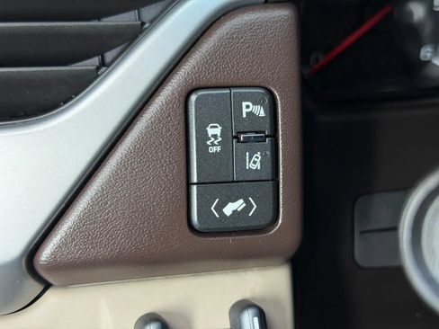 Used 2015 Chevrolet Suburban LT w/ Max Trailering Package RWD image 36