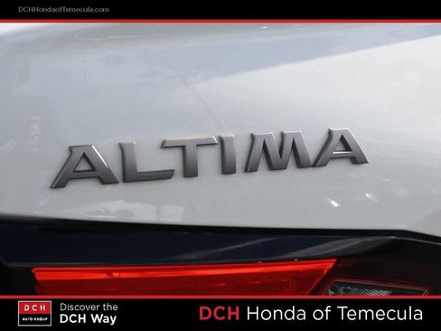 Used 2023 Nissan Altima 2.5 SR image 7