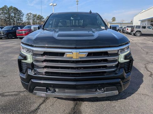 Used 2023 Chevrolet Silverado 1500 High Country image 10