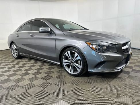 Used 2019 Mercedes-Benz CLA 250 4MATIC image 2