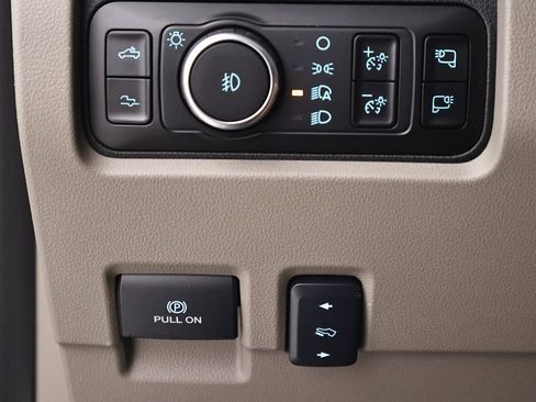 New 2026 Ford F350 Platinum w/ Platinum Plus Package image 22