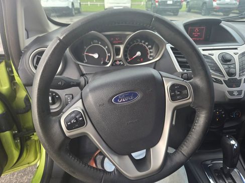 Used 2012 Ford Fiesta SEL FWD image 9