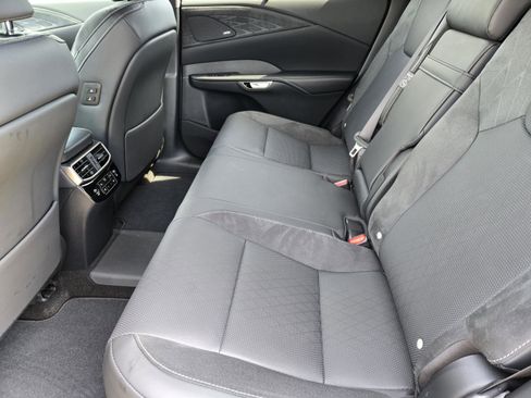 Certified 2026 Lexus RX 450h AWD w/ Convenience Package image 28