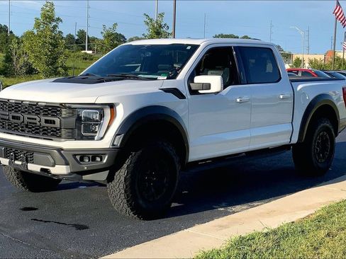 Used 2023 Ford F150 Raptor w/ Raptor 37 Performance Package AWD/4WD image 5