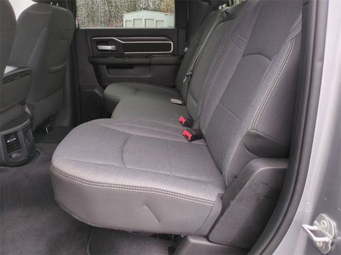 Used 2024 RAM 2500 Big Horn w/ Sport Appearance Package image 14