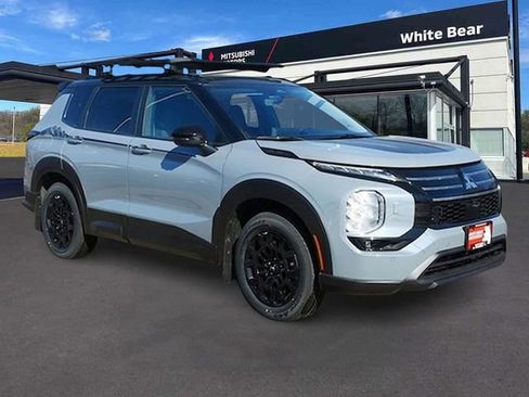 New 2026 Mitsubishi Outlander Trail Edition image 1