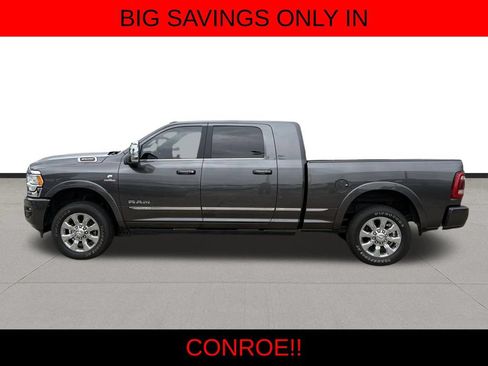 Used 2024 RAM 3500 Limited AWD/4WD image 8