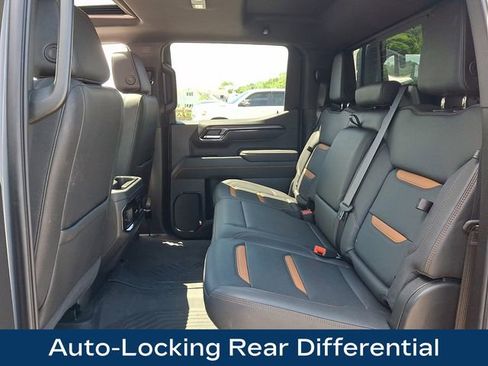 Used 2025 GMC Sierra 1500 AT4 w/ AT4 Premium Package AWD/4WD image 21