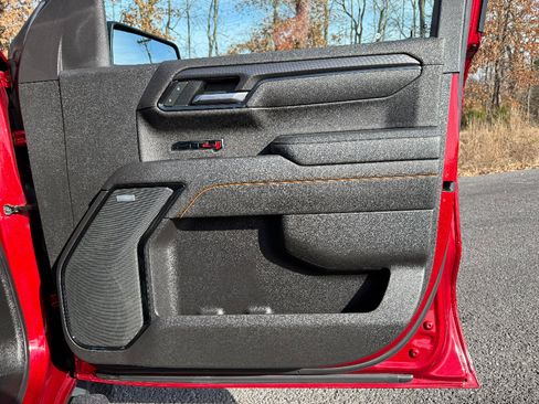 Used 2022 GMC Sierra 1500 AT4 w/ AT4 Premium Package image 33