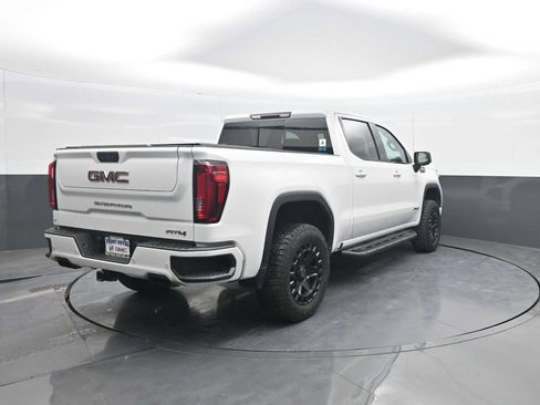 Used 2019 GMC Sierra 1500 AT4 w/ AT4 Premium Package AWD/4WD image 7