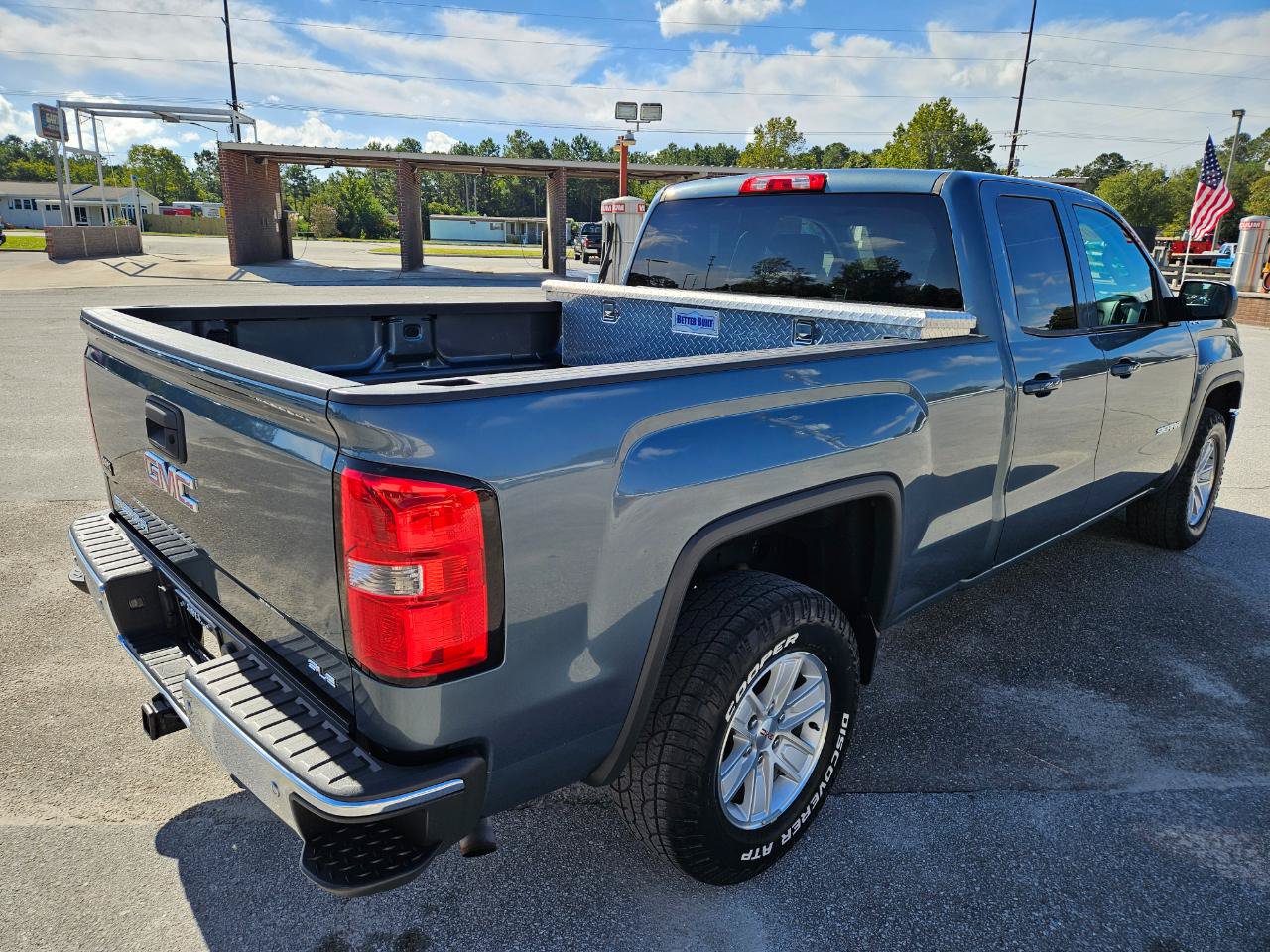Used 2014 GMC Sierra 1500 SLE w/ SLE Value Package AWD/4WD image 6
