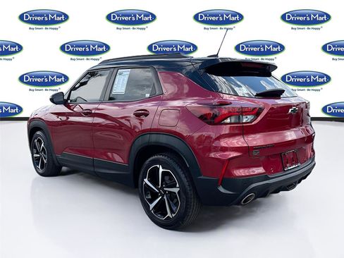 Used 2021 Chevrolet TrailBlazer RS w/ Sun and Liftgate Package FWD image 5