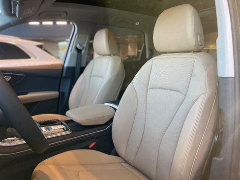 New 2026 Audi Q7 3.0T Premium Plus image 15