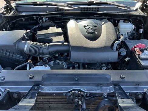 Used 2020 Toyota Tacoma TRD Pro AWD/4WD image 24