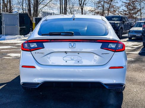 Used 2023 Honda Civic Sport image 6